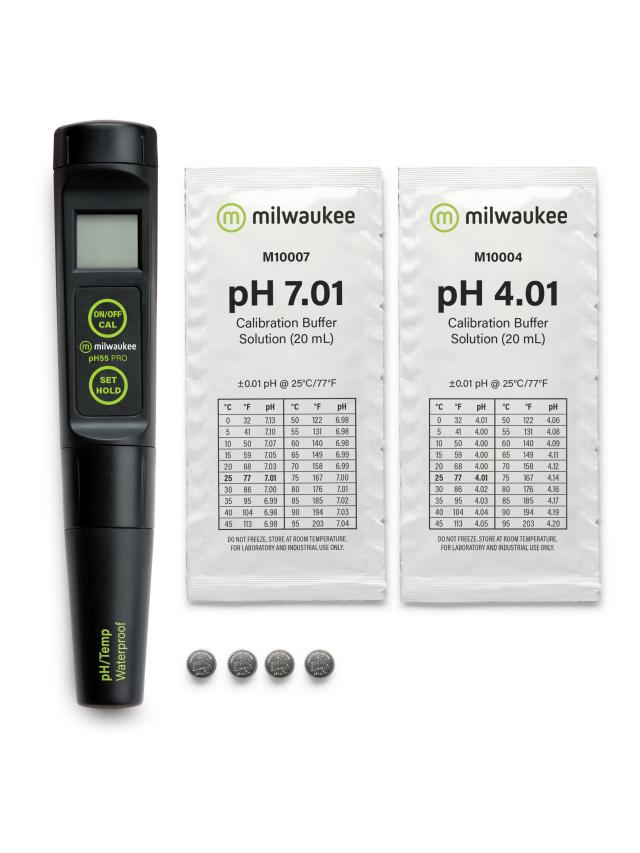 pH meter with PH-55 Milwaukee Instruments thermometer